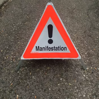 Triopan Manifestation